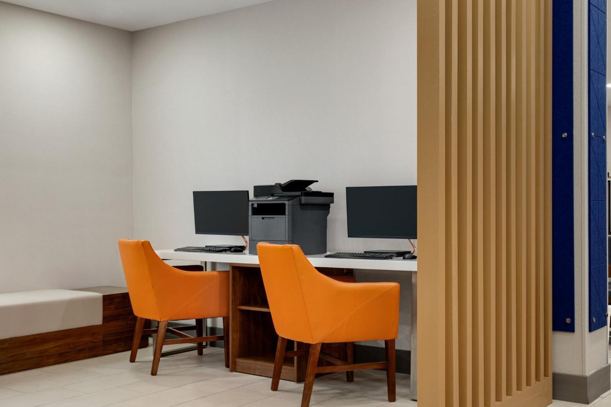 Express & Forrest By Ihg Hotel Forrest City